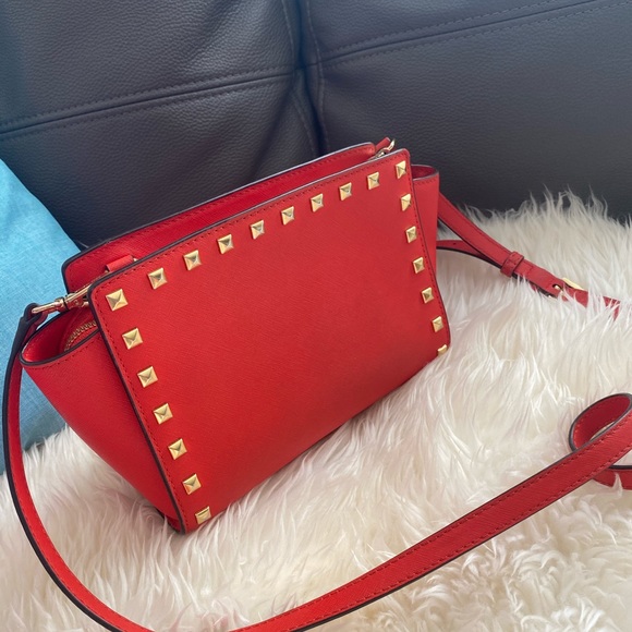 Women’s designer handbags - Picture 5 of 8